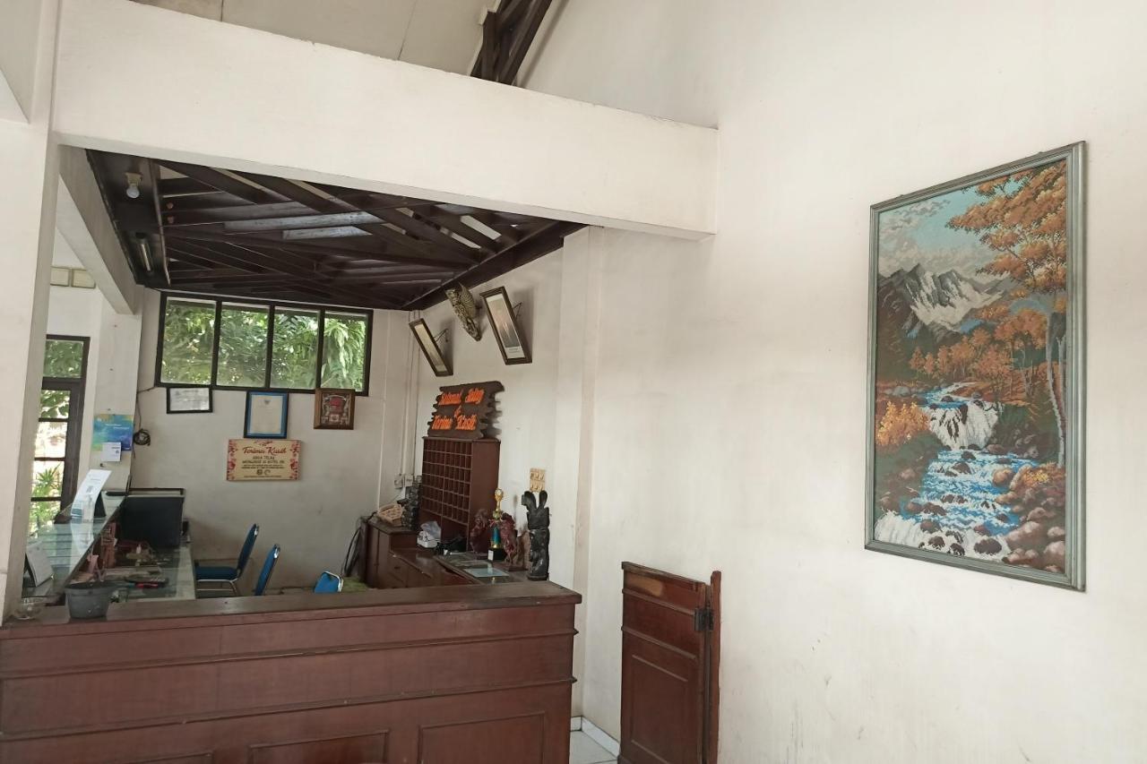 Oyo 92324 Hotel Sinar Rejeki Sukabumi Bagian luar foto