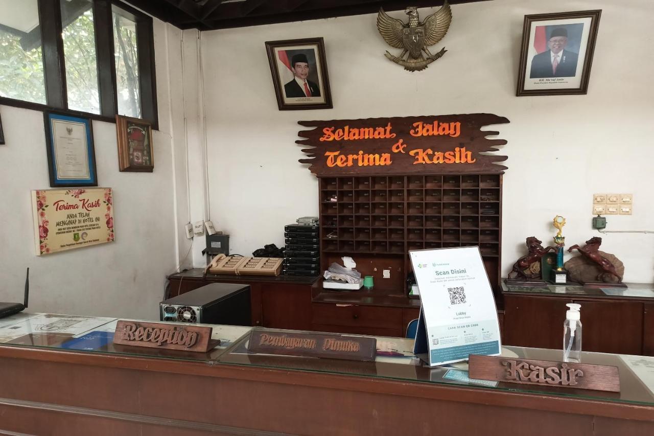 Oyo 92324 Hotel Sinar Rejeki Sukabumi Bagian luar foto
